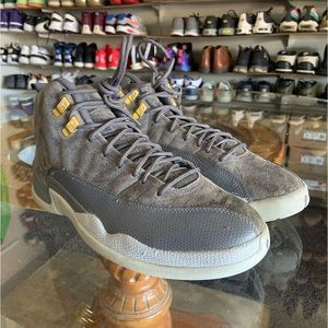 Men’s 9 (42.5) Jordan 12 Retro ‘Dark Grey’